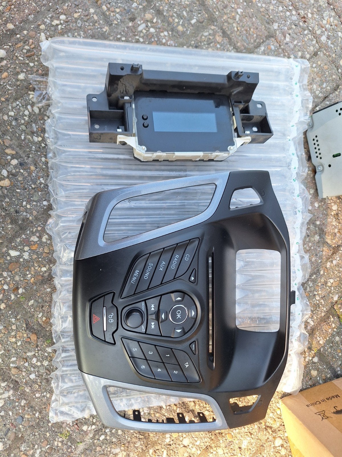 Radio panel met scherm voor Ford Focus mk3, Auto diversen, Autoradio's, Ophalen