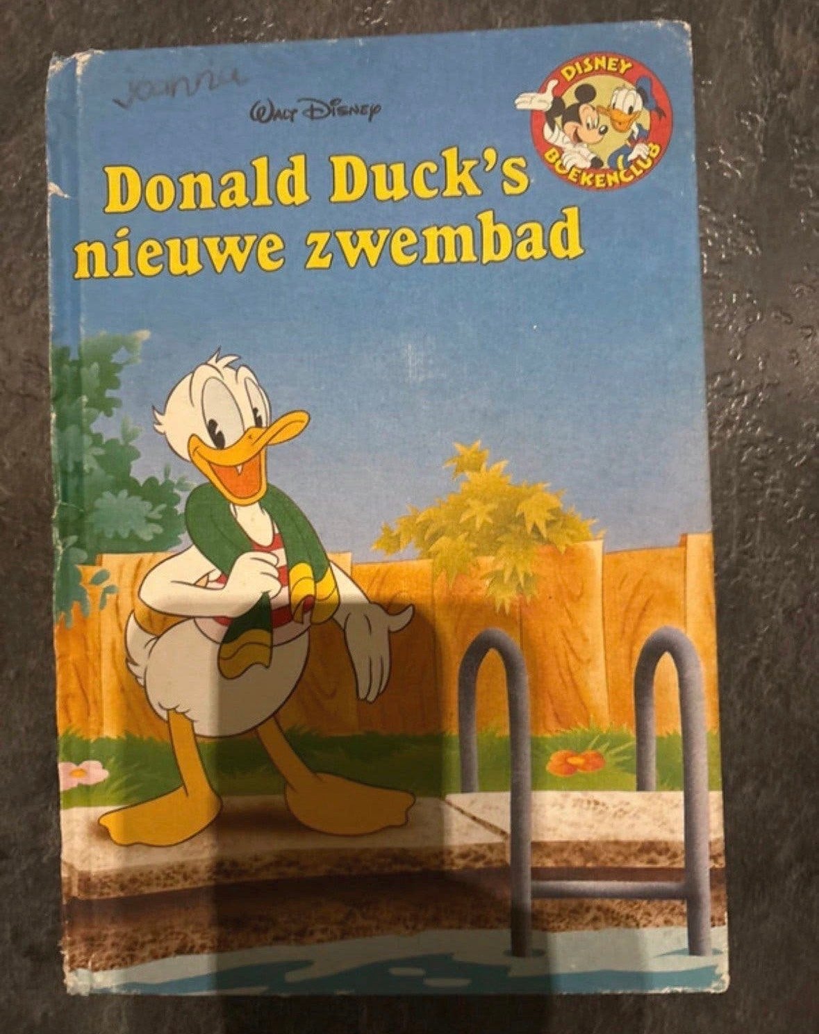 Donald Duck's nieuwe zwembad - Gebruikt, kapotte kaft, Ophalen of Verzenden, Gelezen, Fictie algemeen