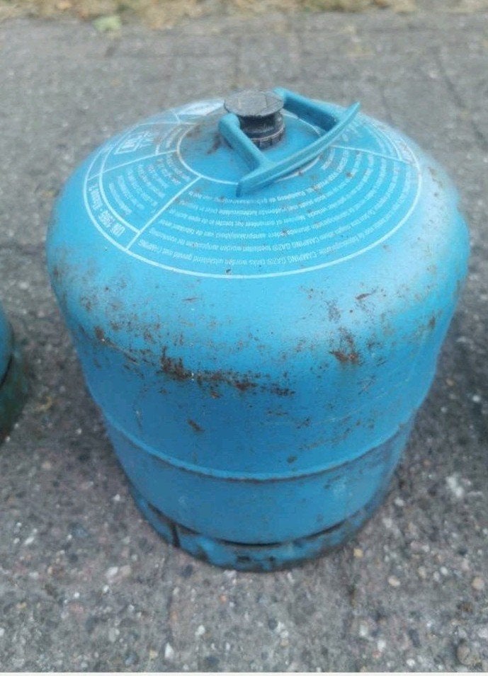 Campingaz gasflessen (leeg), Ophalen, Gebruikt