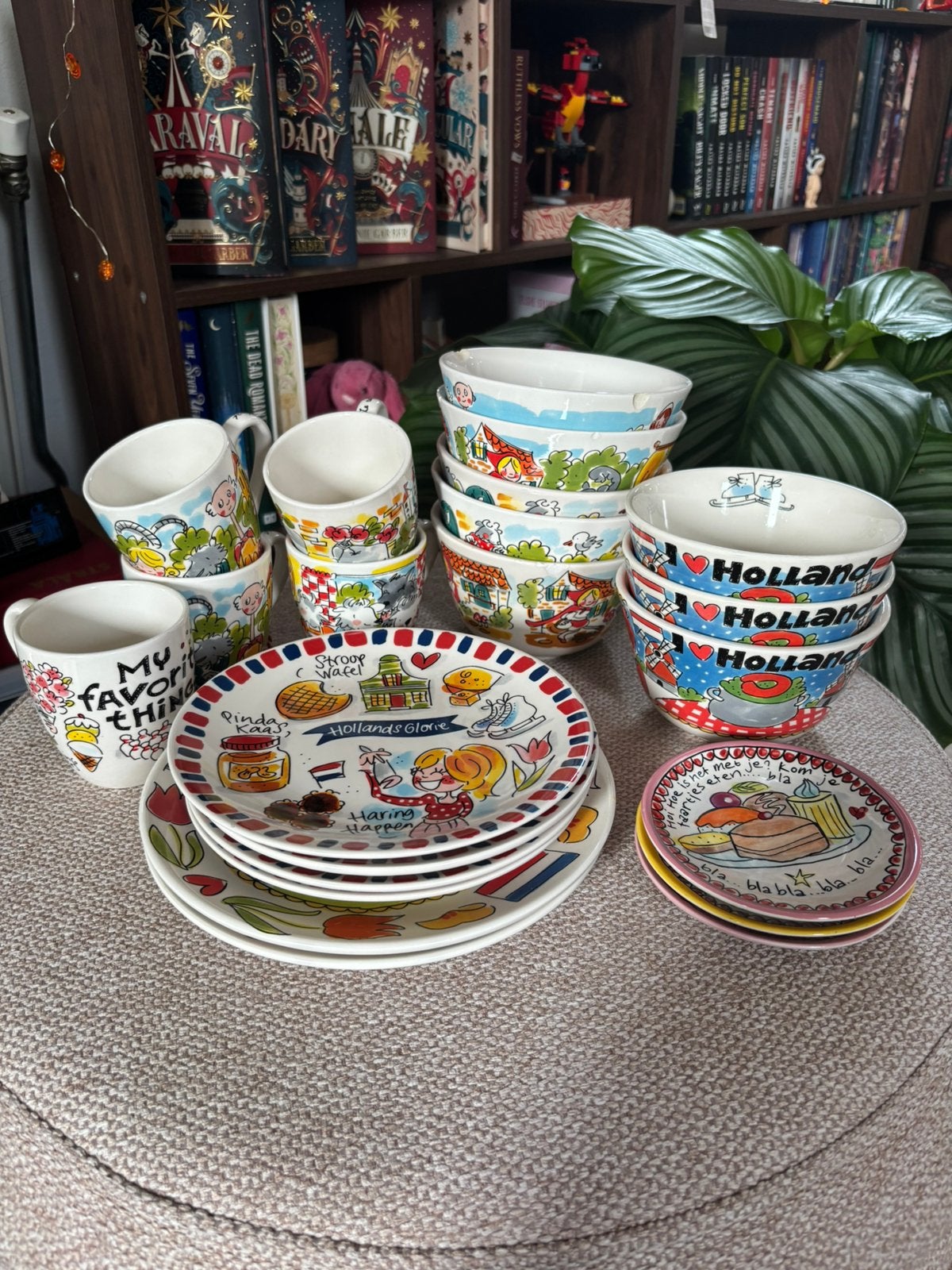 Blond Amsterdam servies, Ophalen, Zo goed als nieuw, Aardewerk, Bord(en)