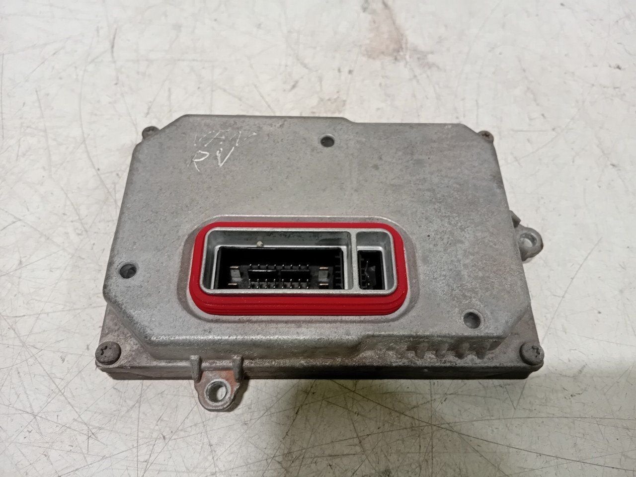 Computer verlichting Mercedes-Benz C-Klasse, Onderdelen@venauto.nl, Van der Ven Autorecycling B.V., Gebruikt, Ettenseweg 76, 4706 PB Roosendaal, The Netherlands