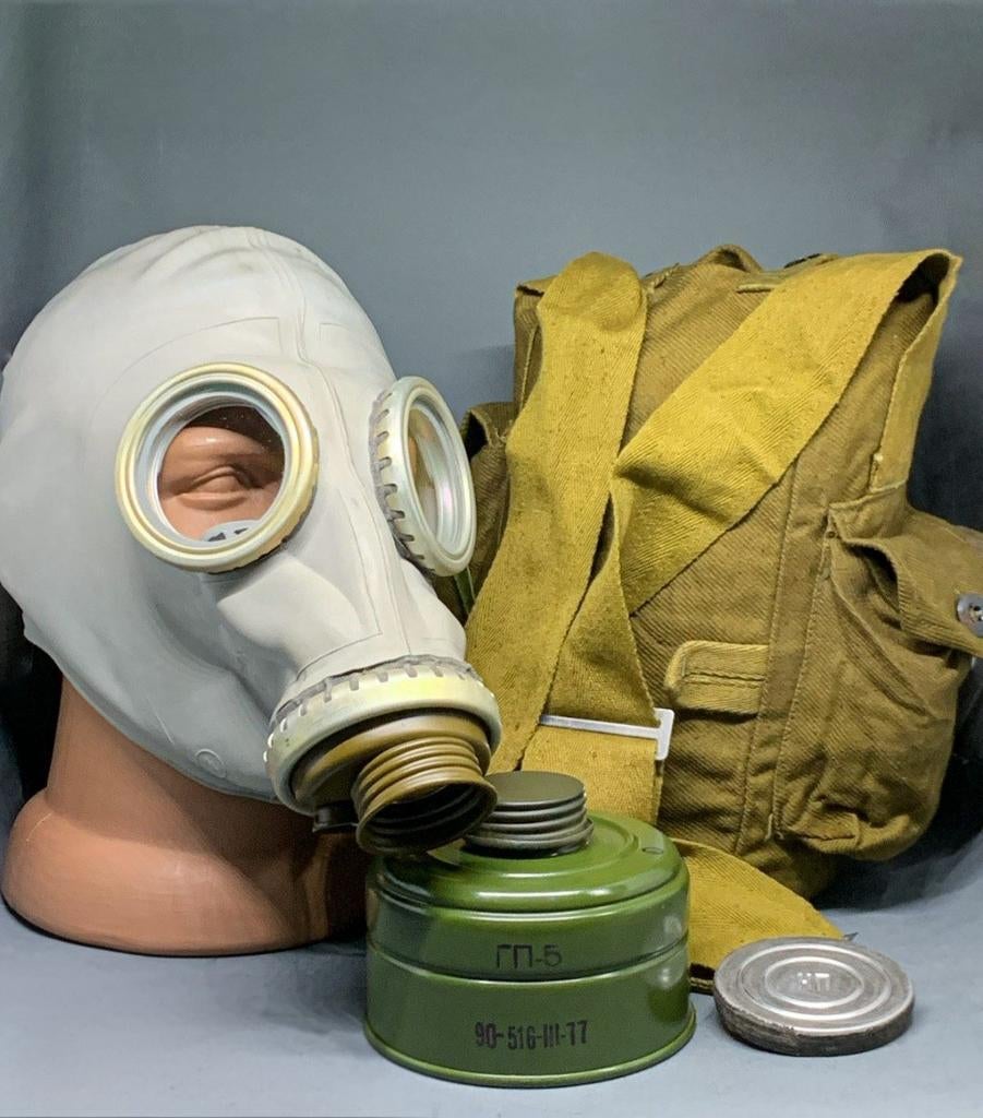 Sovjet gasmasker GP-5 – nieuw / ongebruikt – compleet, Ophalen of Verzenden, Overige soorten, Overige gebieden, Overige typen