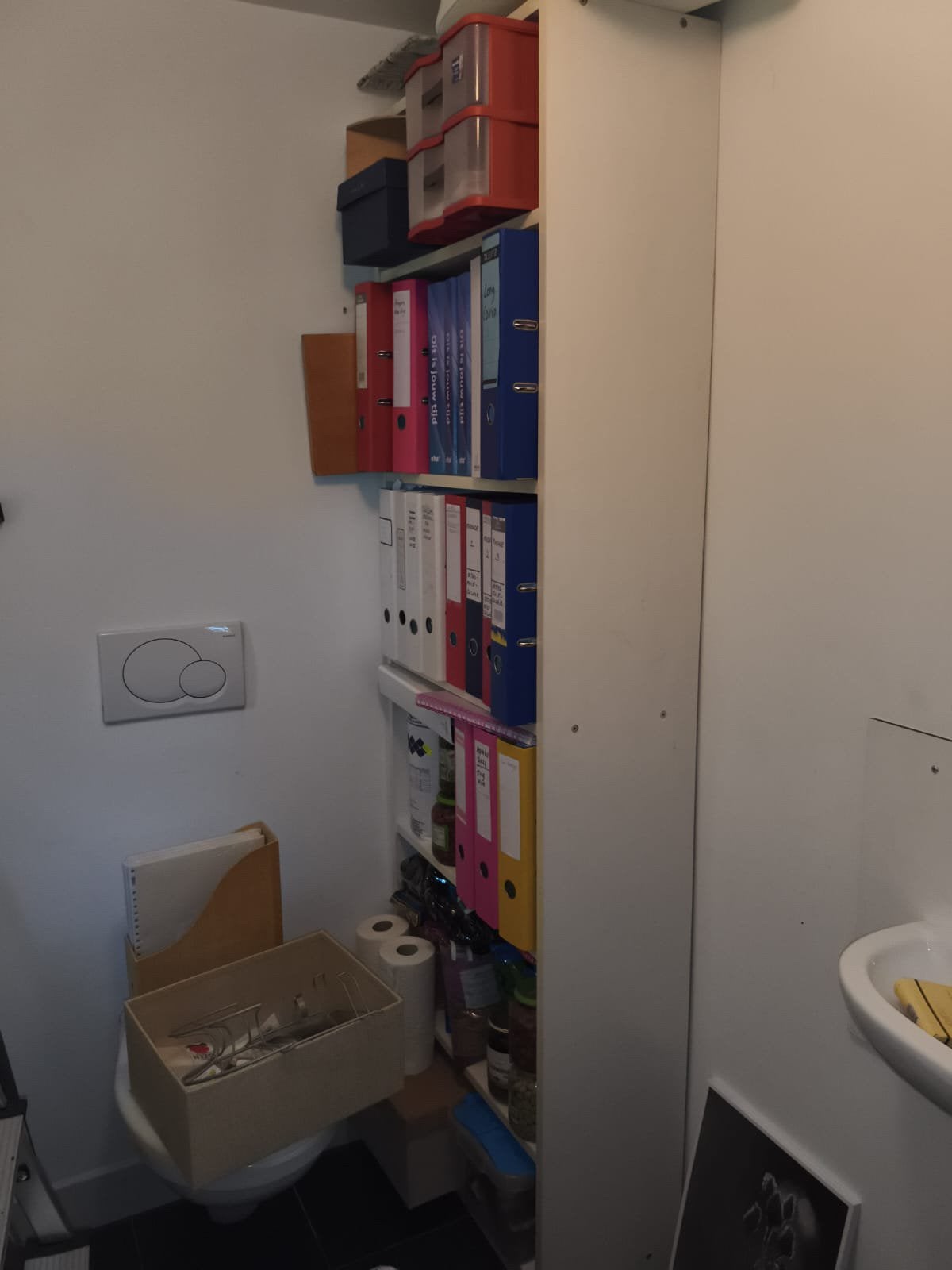 witte open Billy kast 2 m hoog 80 breed, Huis en Inrichting, Ophalen, Overige materialen, Gebruikt, 150 discs of meer
