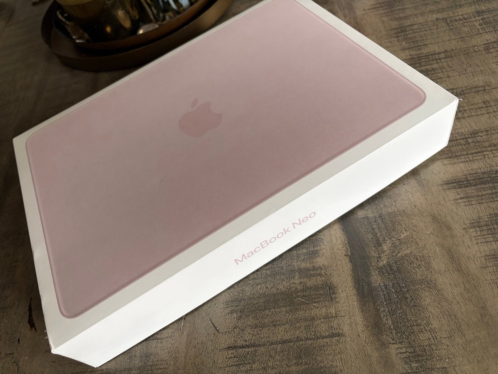 Macbook Neo A18 256GB - slechts 4 keer gebruikt - Blos roze, Computers en Software, Ophalen, Zo goed als nieuw, 256 GB, MacBook