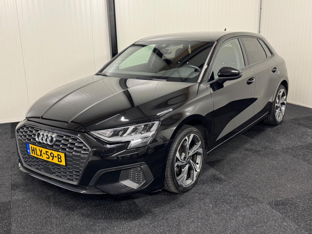 Audi A3 SPORTBACK 30 TFSI S edition 2021 110PK LED/KEYLESS/L, Auto's, Audi, Voorwielaandrijving, Gebruikt, Zwart, Bedrijf
