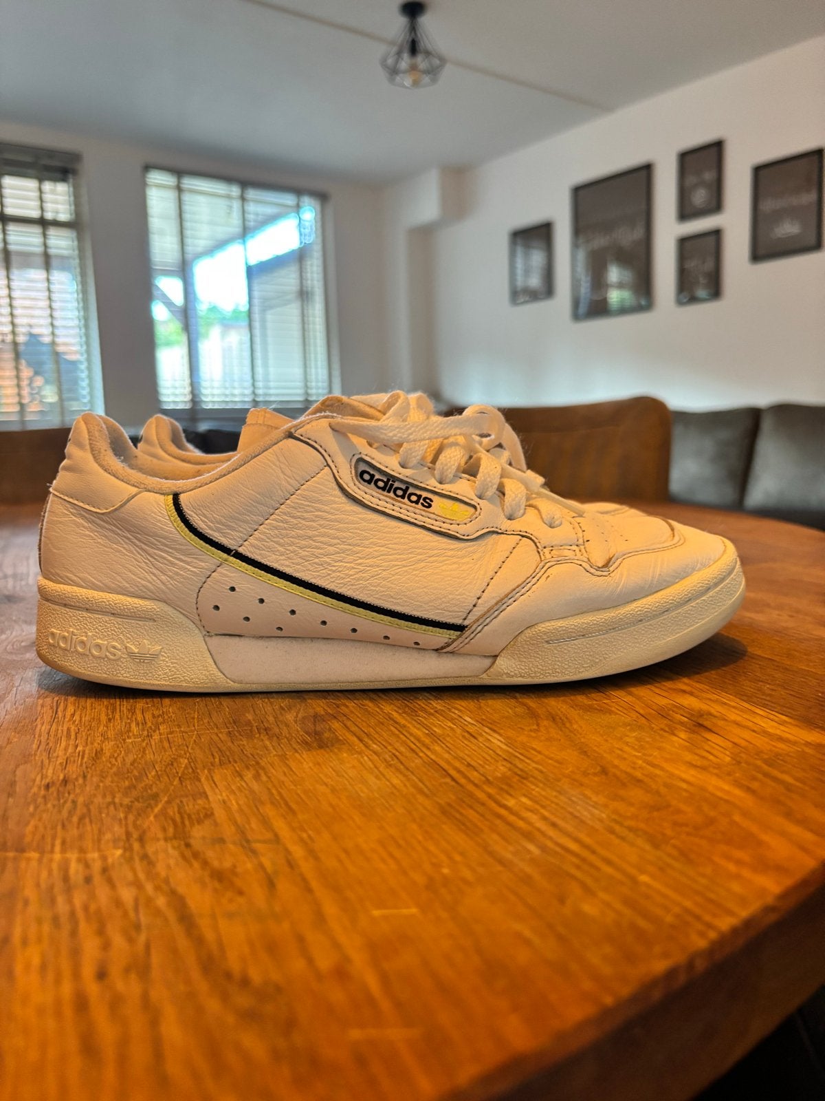 Adidas Continental 80 Sneakers - Maat 40, Ophalen of Verzenden, Gedragen, Wit, Sneakers of Gympen