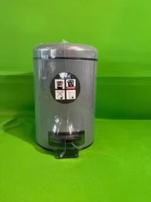 NIEUW! Wenko afvalemmer 3 liter klein deukje deksel €4,99, Overige materialen, Met pedaal, Nieuw, Ophalen of Verzenden