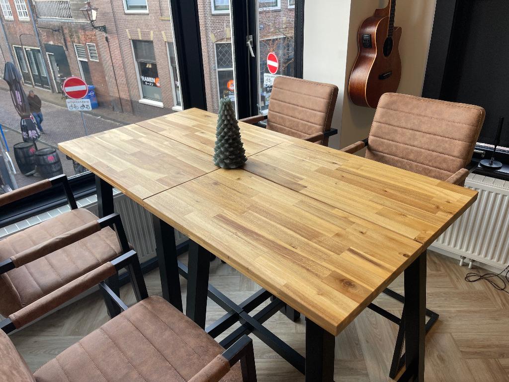 IKEA TYBYN Tables For Sale, Ophalen, Zo goed als nieuw