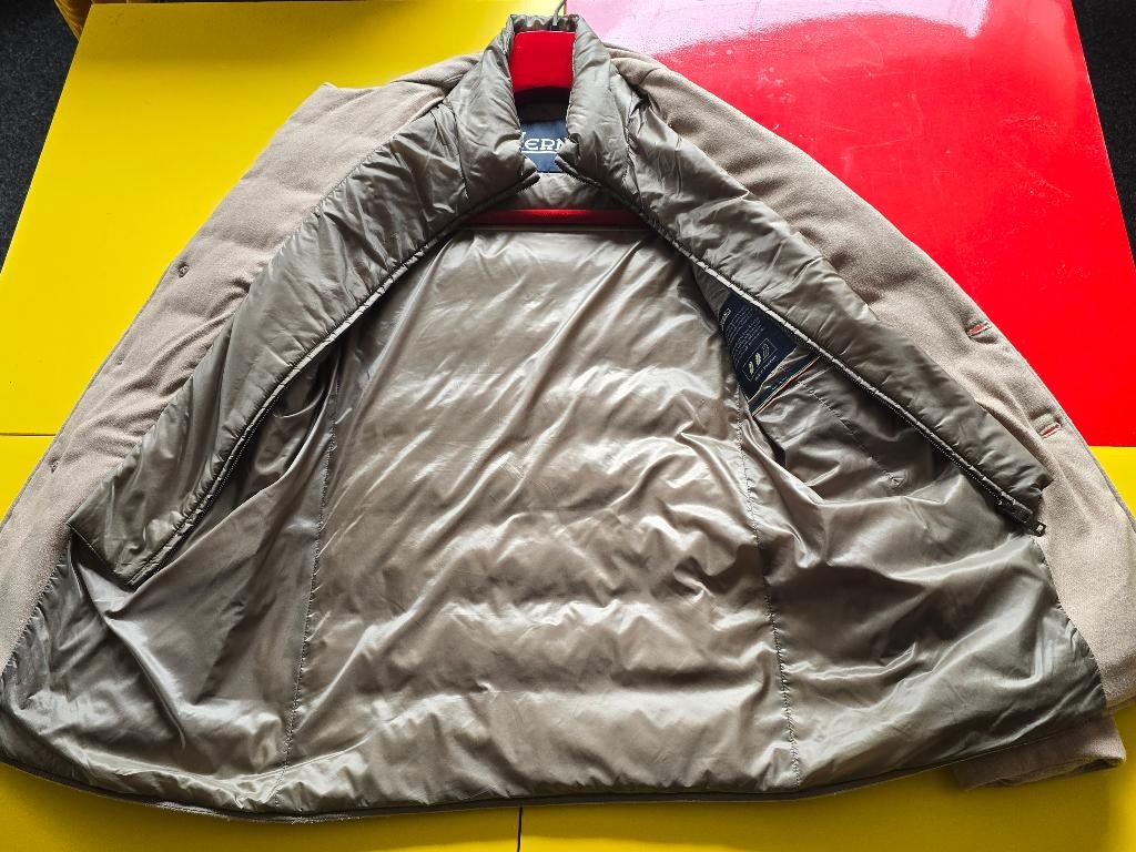 HERNO Heren jas met Beige kleur maat 48, Herno, Beige, Zo goed als nieuw, Verzenden