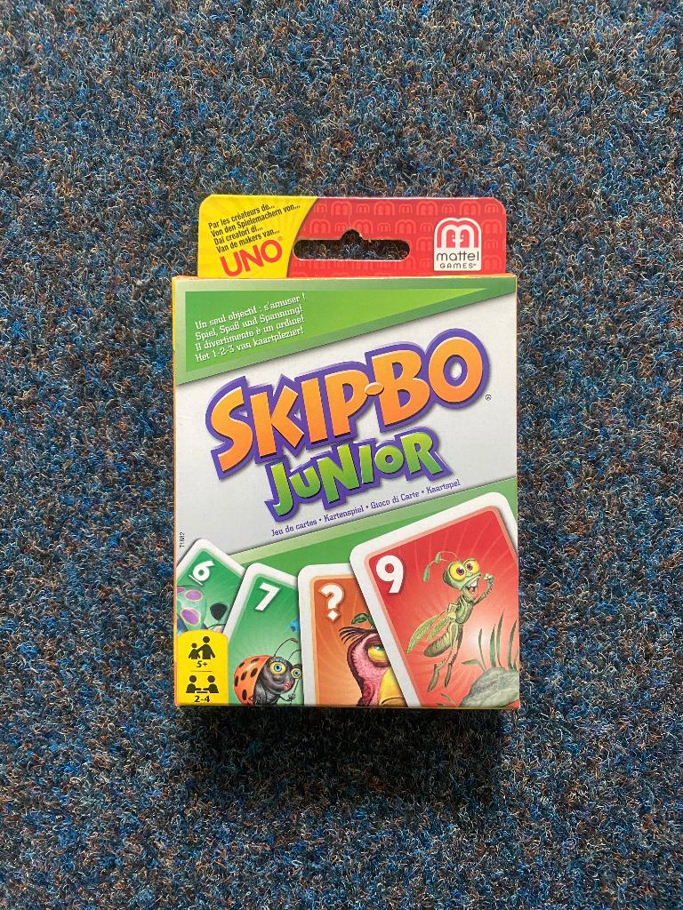 Spel "skip-bo junior" NIEUW, Een of twee spelers, Ophalen of Verzenden, Nieuw, Mattel Games