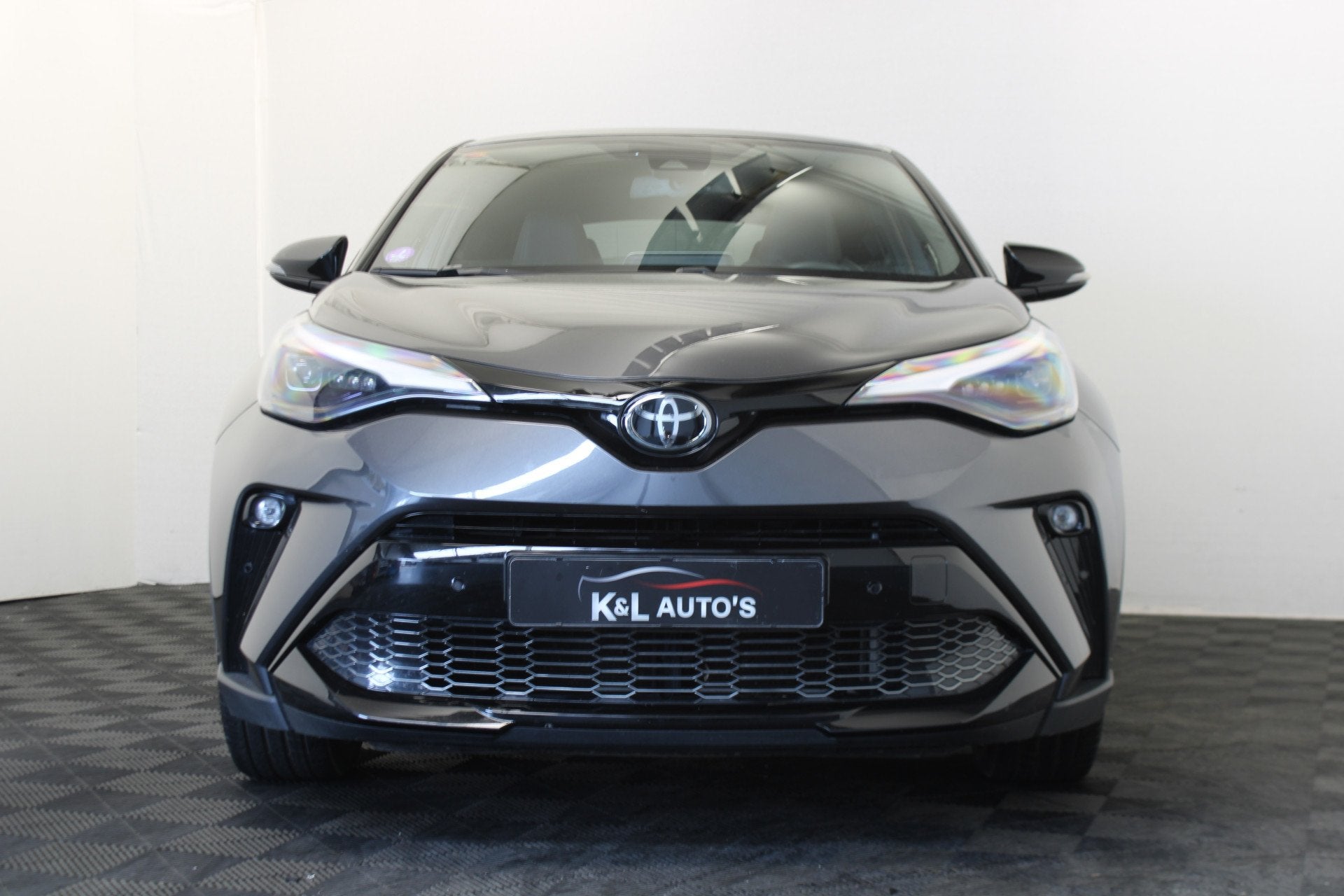 Toyota C-HR 2.0 Hybrid Executive |GR| (bj 2023, automaat), 4 cilinders, Bedrijf, 19 km/l, Hybride Elektrisch/Benzine