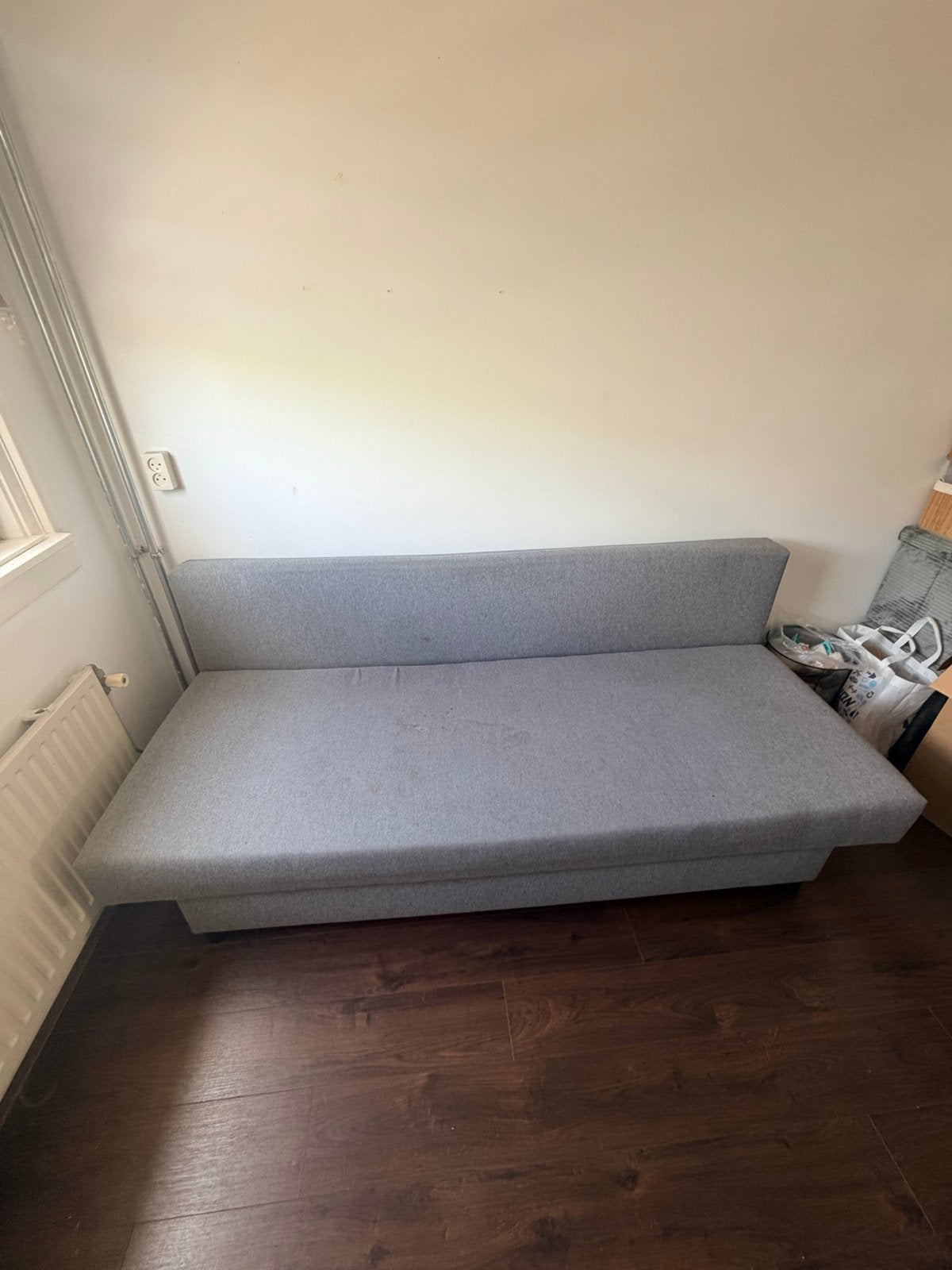 Grijze slaapbank - eenvoudig om te toveren tot tweepersoonsb, Ophalen, Gebruikt, 70 cm of minder, Tweepersoons