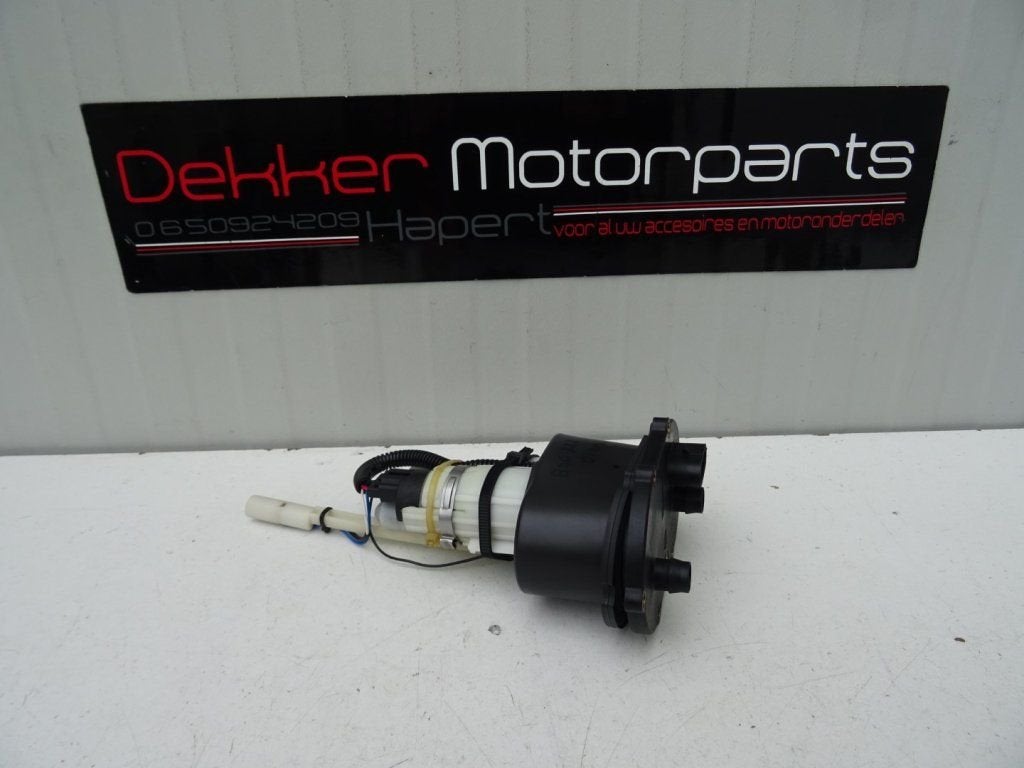 Benzinepomp / Brandstofpomp Ducati Diavel 1200 2011-2012 >, Gebruikt, -, -, Ophalen of Verzenden