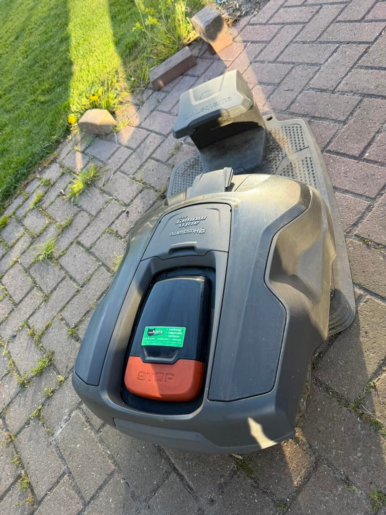 Husqvarna Automower 315X – robotmaaier, Ophalen, Gebruikt, 20 tot 25 cm