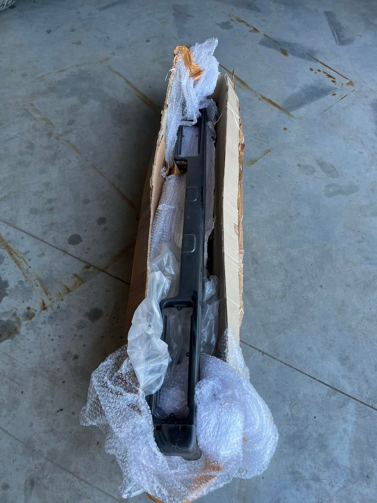 Nieuwe achterbumper Suzuki Samurai, Nieuw, Ophalen of Verzenden, Achter, Bumper