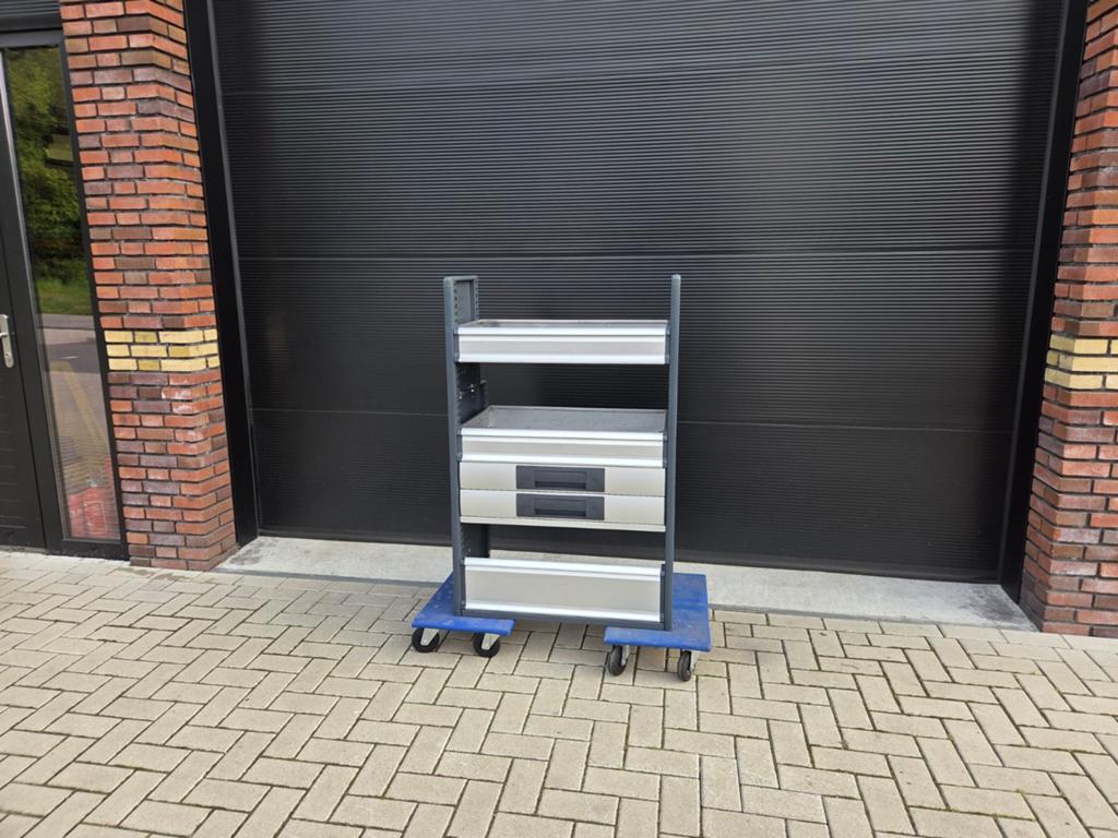 Bott bedrijfswageninrichting bedrijfswagen inrichting, Ophalen