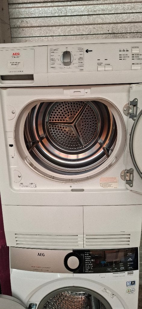 Condensdroger AEG Lavatherm, Ophalen, 6 tot 8 kg, Zo goed als nieuw, Voorlader