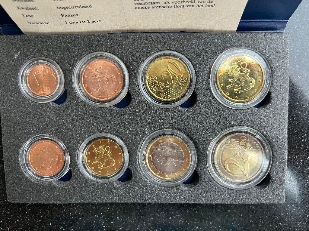 Set euromunten Finland 1999-2004 ongecirculeerd, Postzegels en Munten, Munten | Europa | Euromunten, Ophalen of Verzenden, Finland