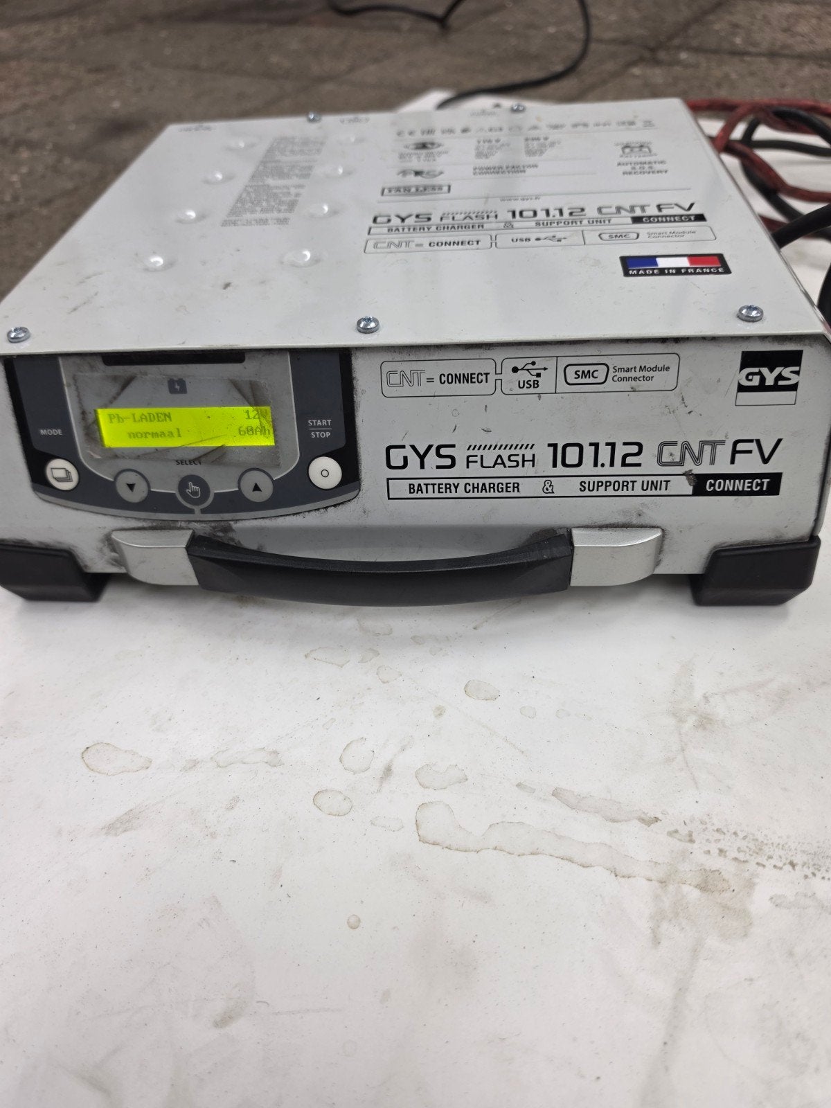 GYSFLASH 101.12 CNT FV, Ophalen