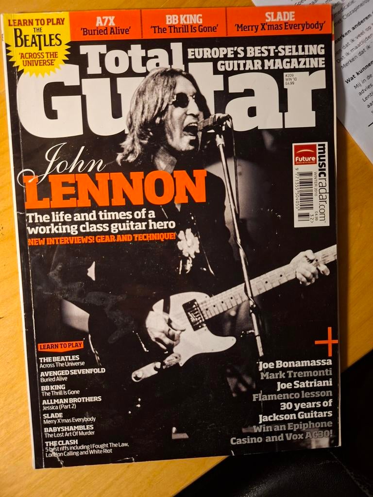 Total Guitar Magazine Winter 2010 als nieuw, Ophalen of Verzenden, Zo goed als nieuw, Muziek, Film of Tv