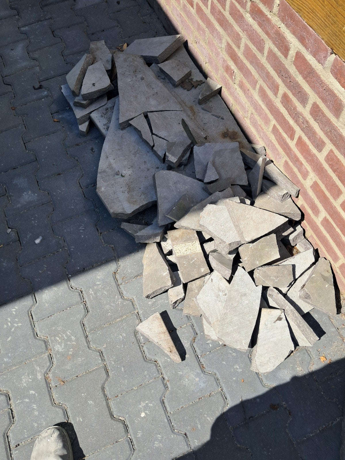 Stukken natuursteen. Gratis!!!, Ophalen, Natuursteen, Terrastegels