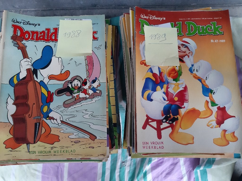 Donald Duck jaargangen, 1986, 1987 en 1988;, Boeken, Ophalen, Walt Disney, Zo goed als nieuw, Meerdere stripboeken