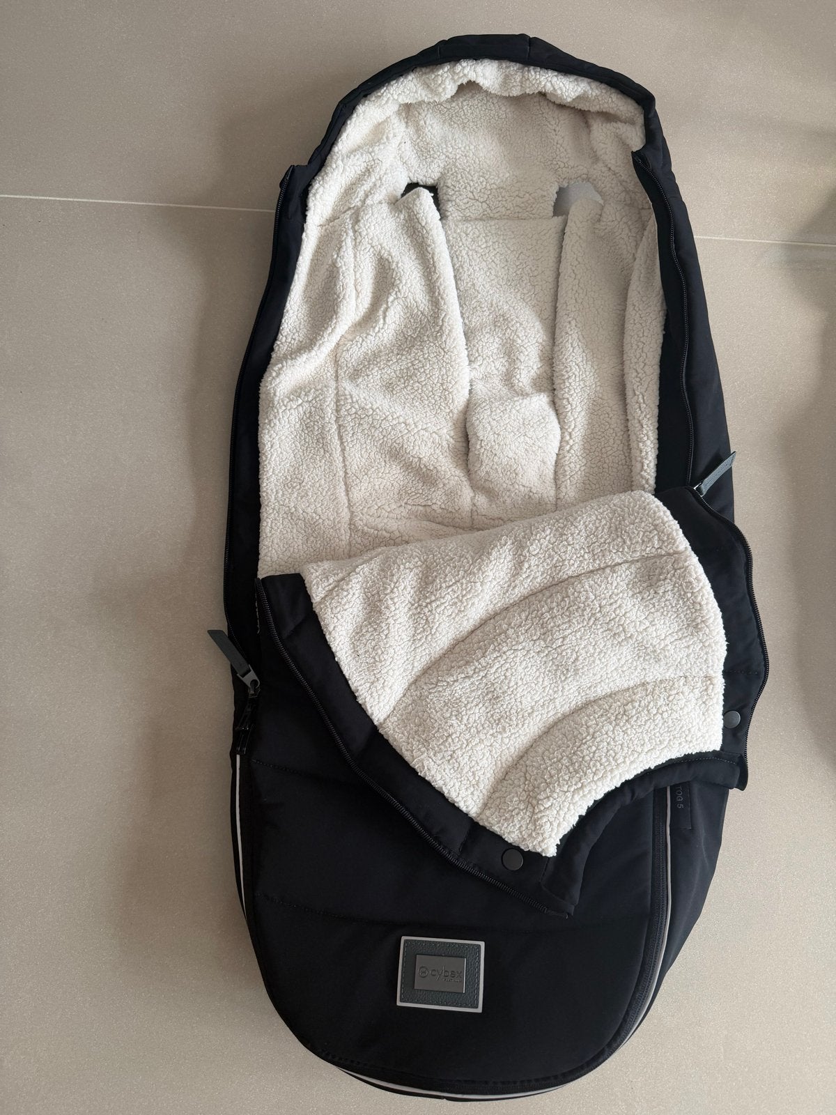 Cybex Platinum Voetenzak - ZGAN, Ophalen of Verzenden, Zo goed als nieuw, Kinderwagen, Overige merken