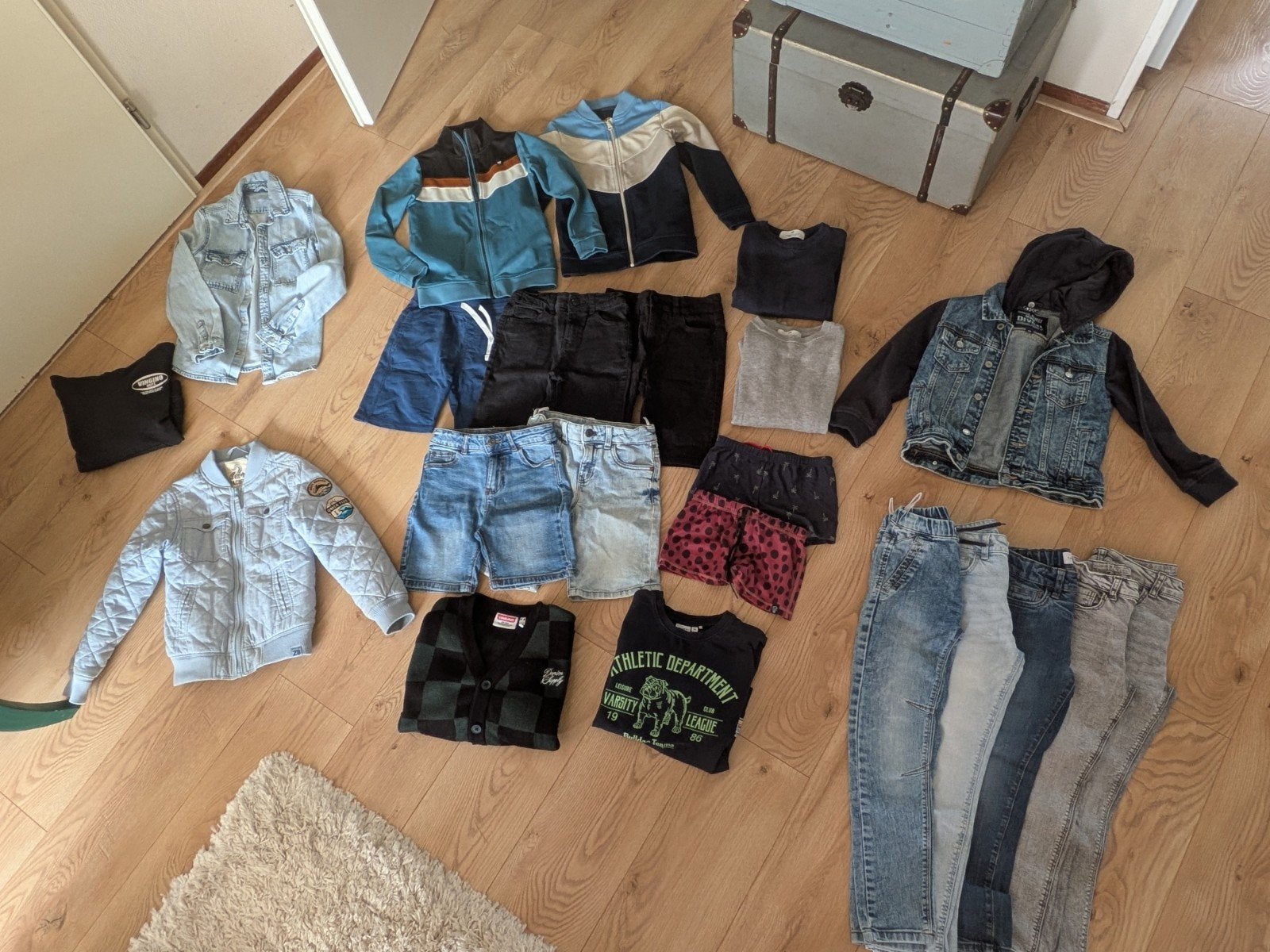 Kledingpakket jongens maat 122/128 veel merk, Kinderen en Baby's, Kinderkleding | Kinder-kledingpakketten, Zo goed als nieuw, Maat 128