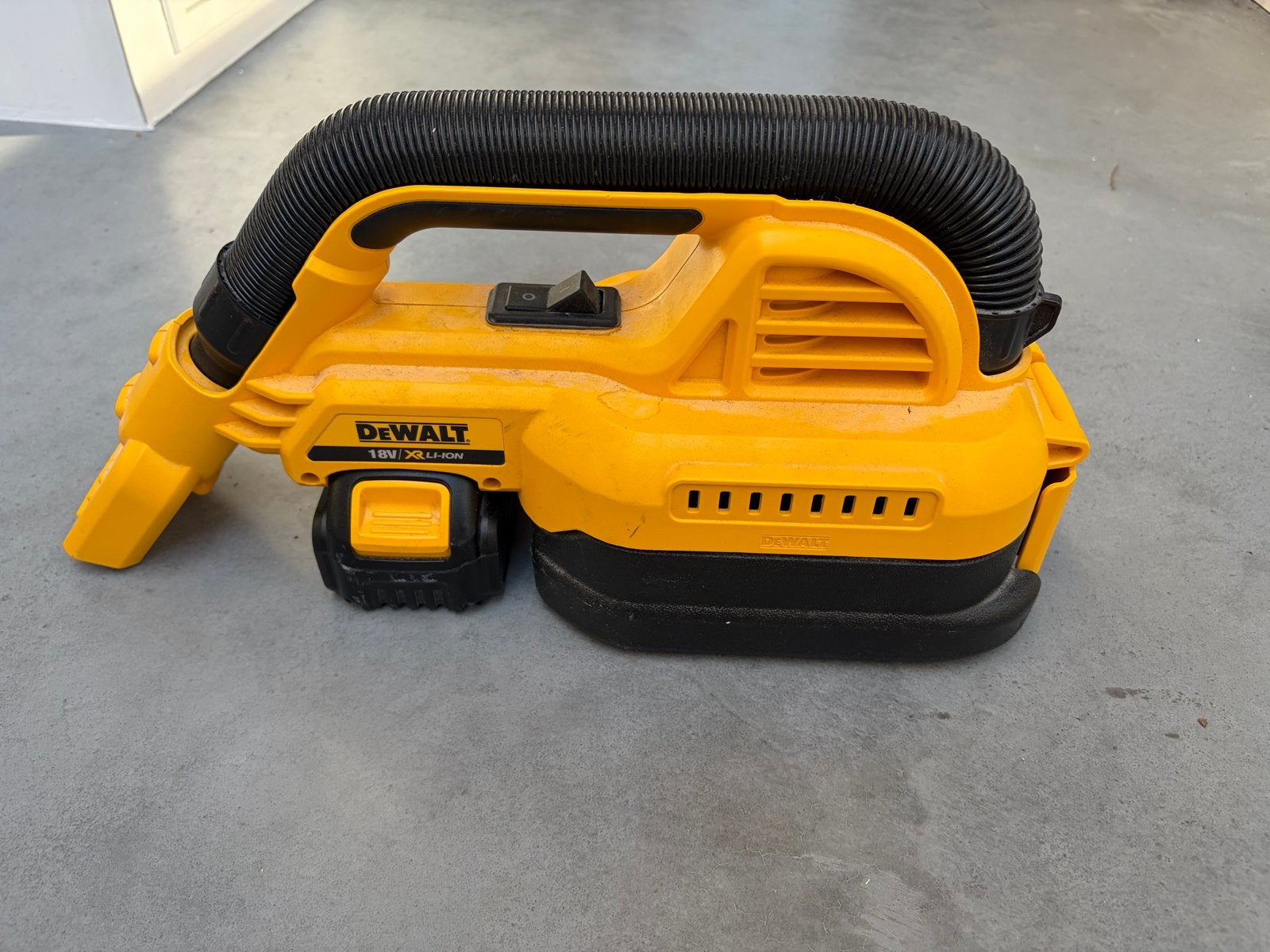DeWalt DCV517 Kruimeldief 18V Li-Ion (Zonder Accu)