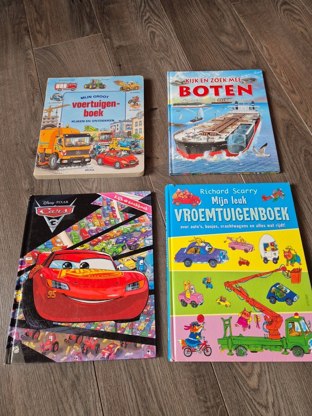 Kinderboeken: Voertuigen, Boten, Cars 3, Vroemtuigenboek, Ophalen of Verzenden, Gelezen, Diverse auteurs, waaronder Richard Scarry