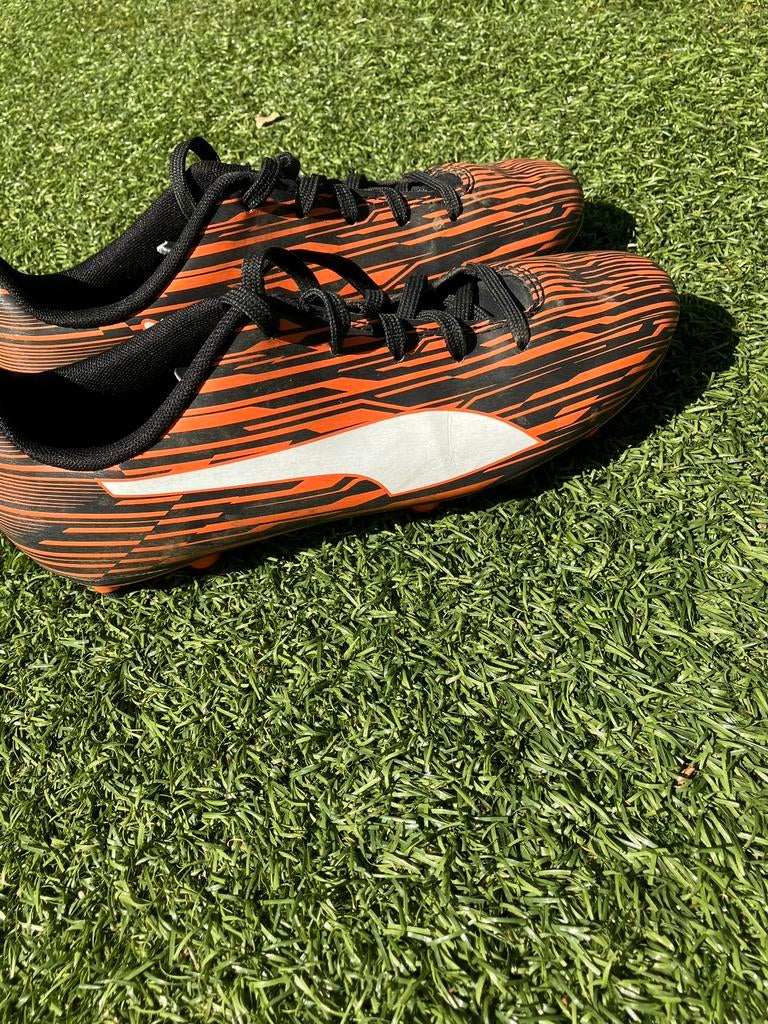 Puma voetbalschoenen maat 37, Gebruikt, Maat XS of kleiner, Schoenen, Ophalen of Verzenden