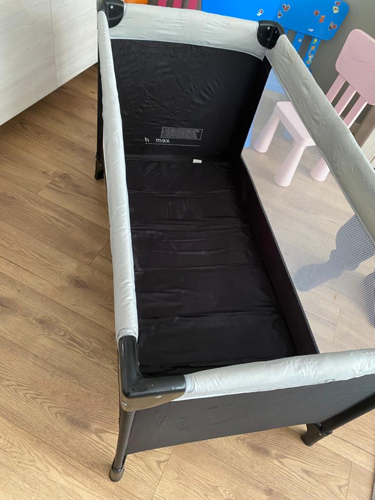 Topmark campingbedje, Ophalen, Zo goed als nieuw, Reisbedje