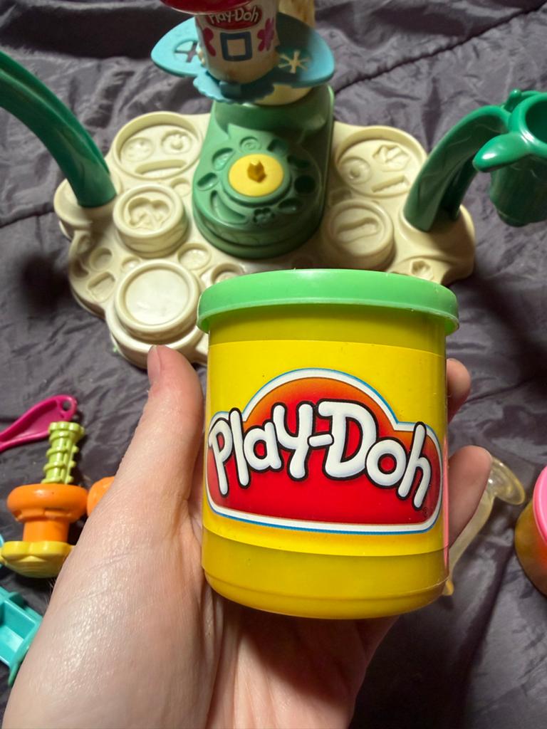 Play-Doh IJsmaker Fabriek Speelgoedset, Ophalen of Verzenden, Zo goed als nieuw
