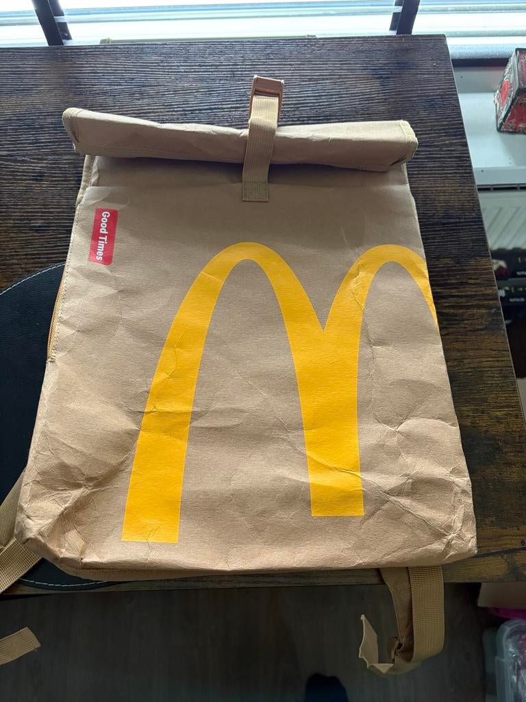 McDonald's Good Times Rugzak - Uniek Design, Sieraden, Tassen en Uiterlijk, Tassen | Rugtassen, 25 tot 40 cm, Zo goed als nieuw