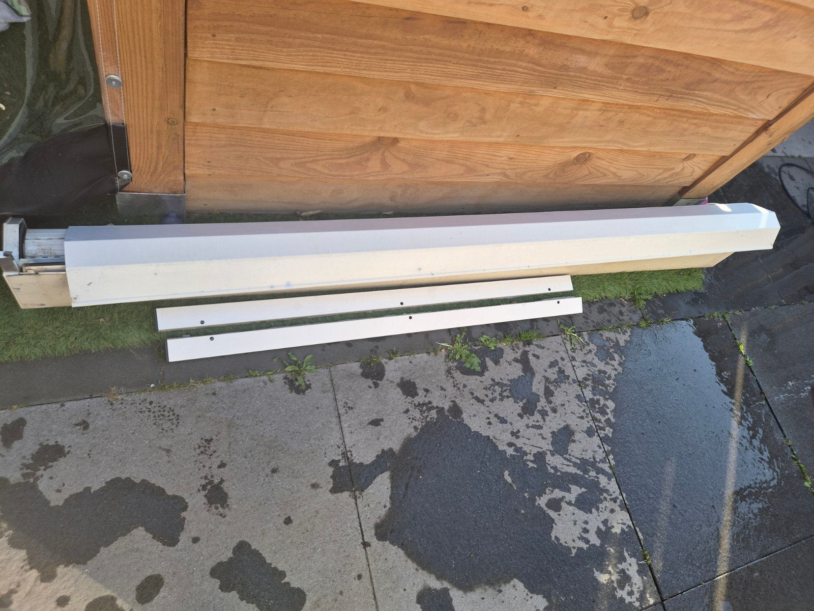 Electrisch rolluik, Ophalen, Knikarmscherm