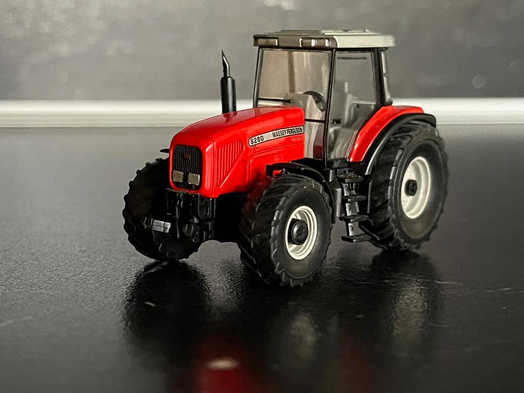 Agri-2849: Tractor Massey Ferguson MF 8280 [4], Ophalen of Verzenden, Nieuw, Hijskraan, Tractor of Landbouw, Wiking
