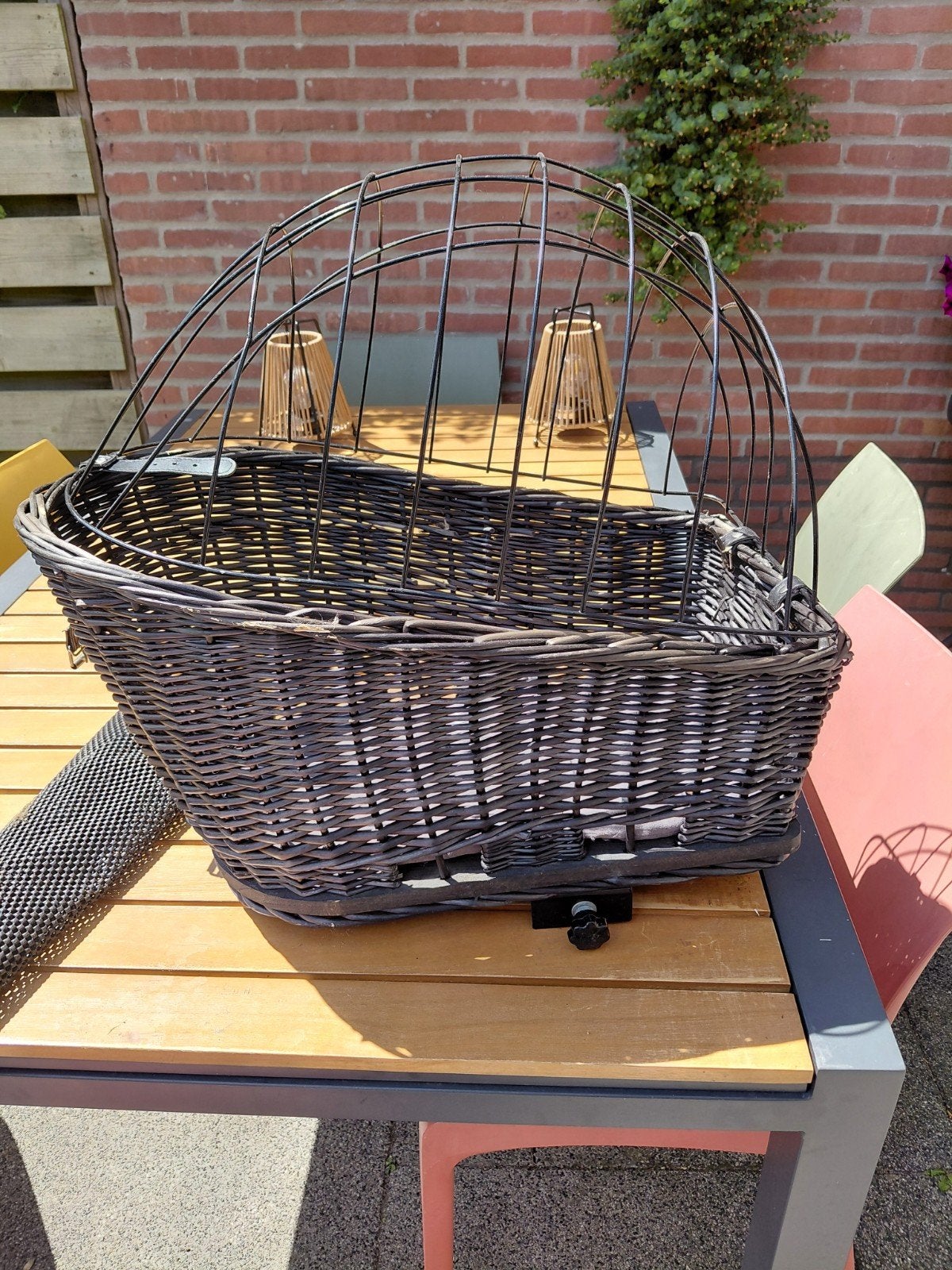 Honden fietsmand riet. Voor achterop, Fietsen en Brommers, Fietsaccessoires | Aanhangers en Karren, Ophalen, Gebruikt, Minder dan 20 kg