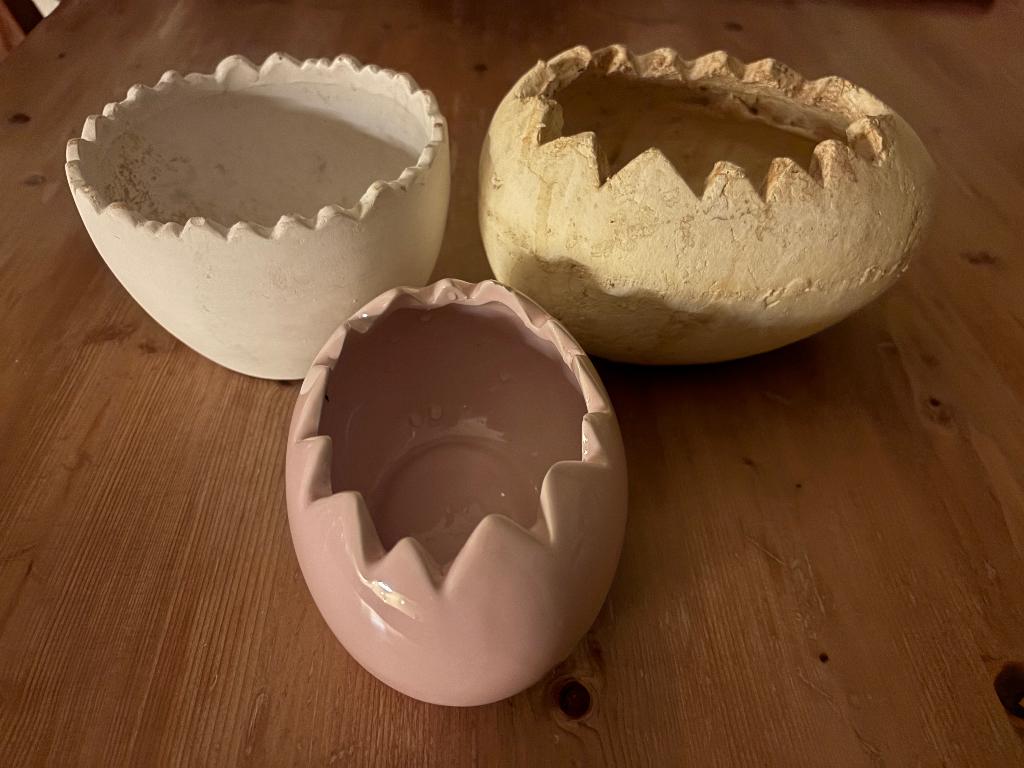 3 aardewerk porselein bakjes Pasen Creatief paasbakje, Ophalen, Zo goed als nieuw