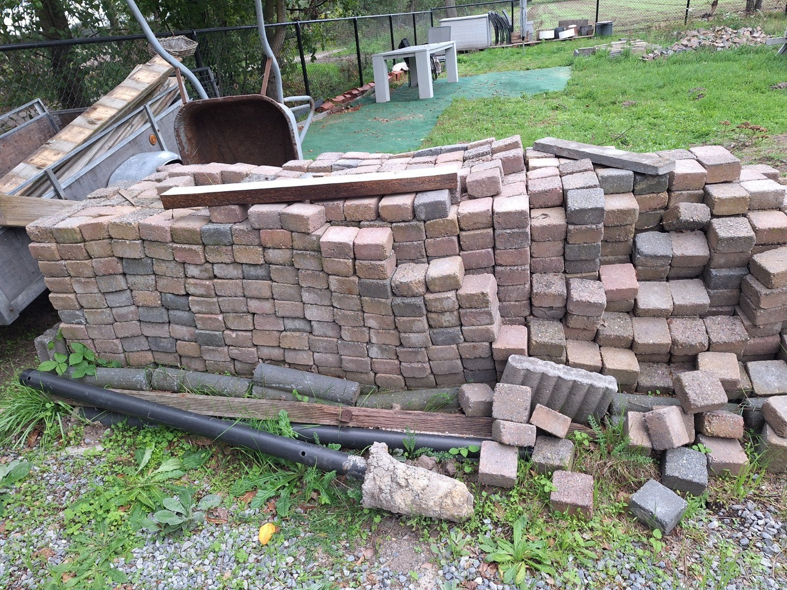 Gebruikte betonnen klinkers voor tuin of oprit, Ophalen, Gebruikt, Klinkers, 10 m² of meer