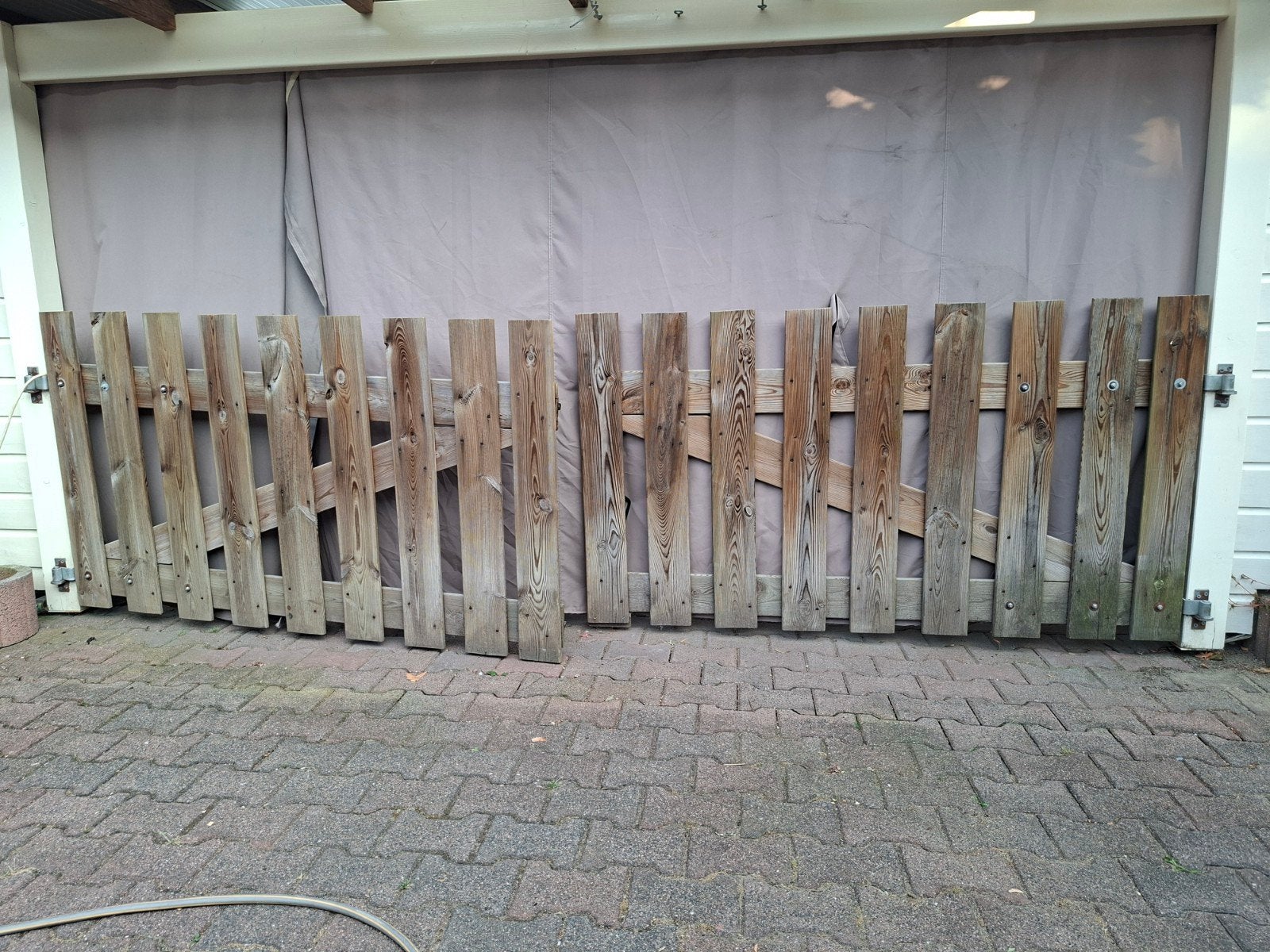 2-delige houten poort 360x99cm met hang- en sluitwerk, Ophalen, Hout, Tuinhek