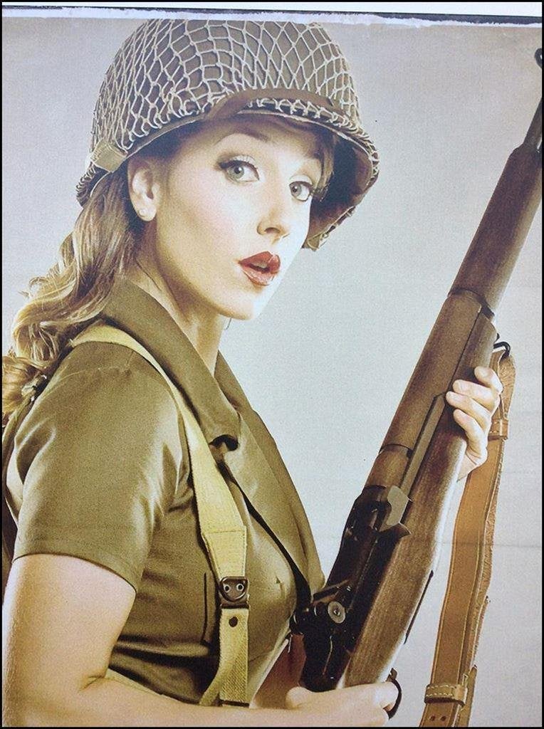 Vrouwelijke Soldaat Pin Up Leger Propaganda Metalen Bord, Verzenden, Nederland, Foto of Poster