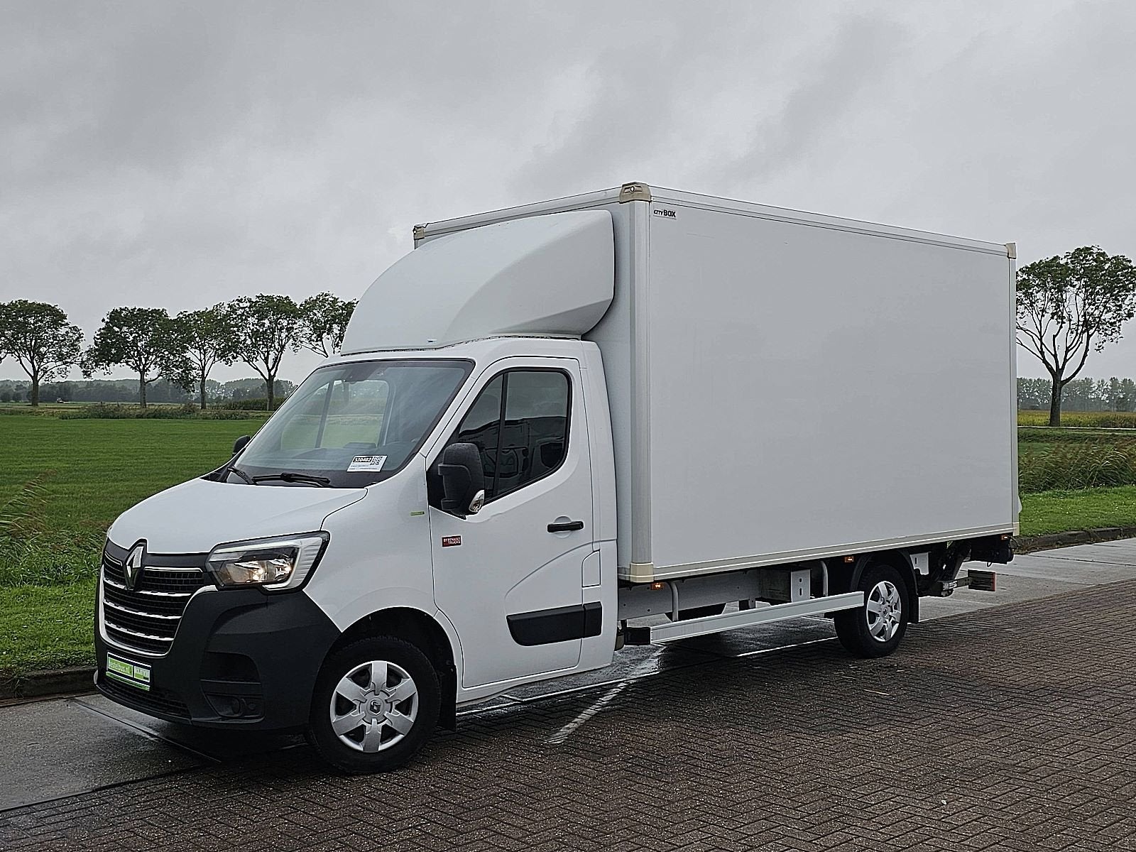 Renault Master T35 2.3 dCi 165 L4H2 EL Energy Comfort Cruise, Gebruikt, Zwart, 4 cilinders, Renault