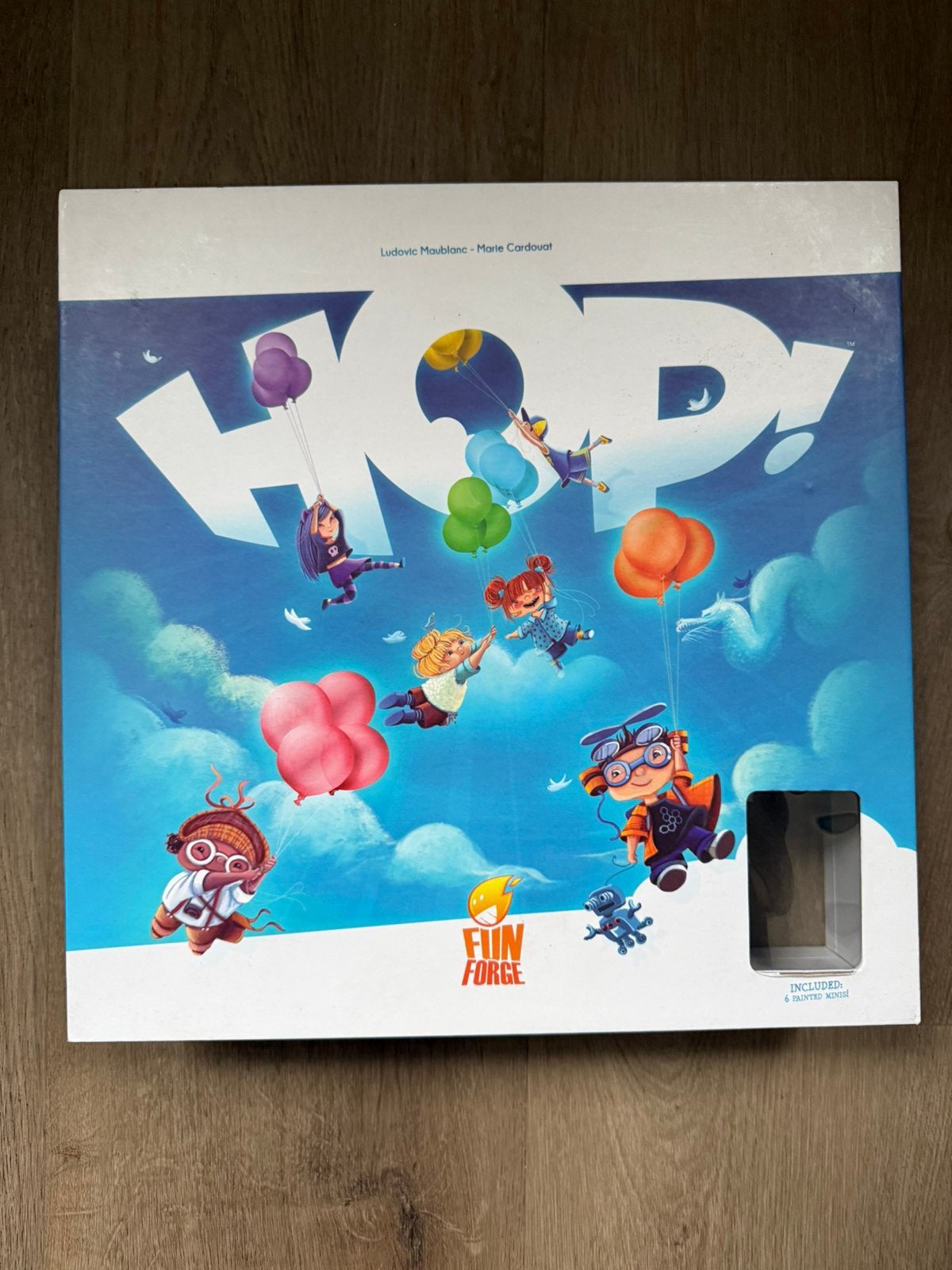 Hop! Bordspel FunForge (Engelstalige versie), Hobby en Vrije tijd, Gezelschapsspellen | Bordspellen, Vijf spelers of meer, Ophalen of Verzenden