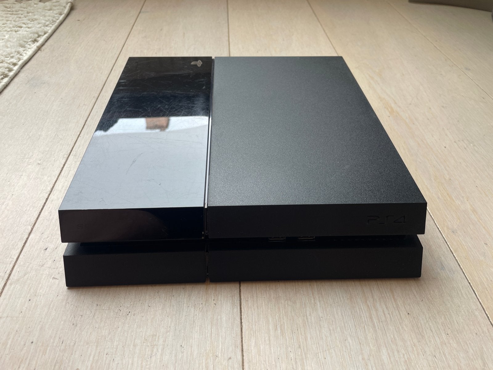 PlayStation 4 (PS4) met 2 controllers en 6 games, Spelcomputers en Games, Spelcomputers | Sony PlayStation 4, Ophalen, Met 2 controllers
