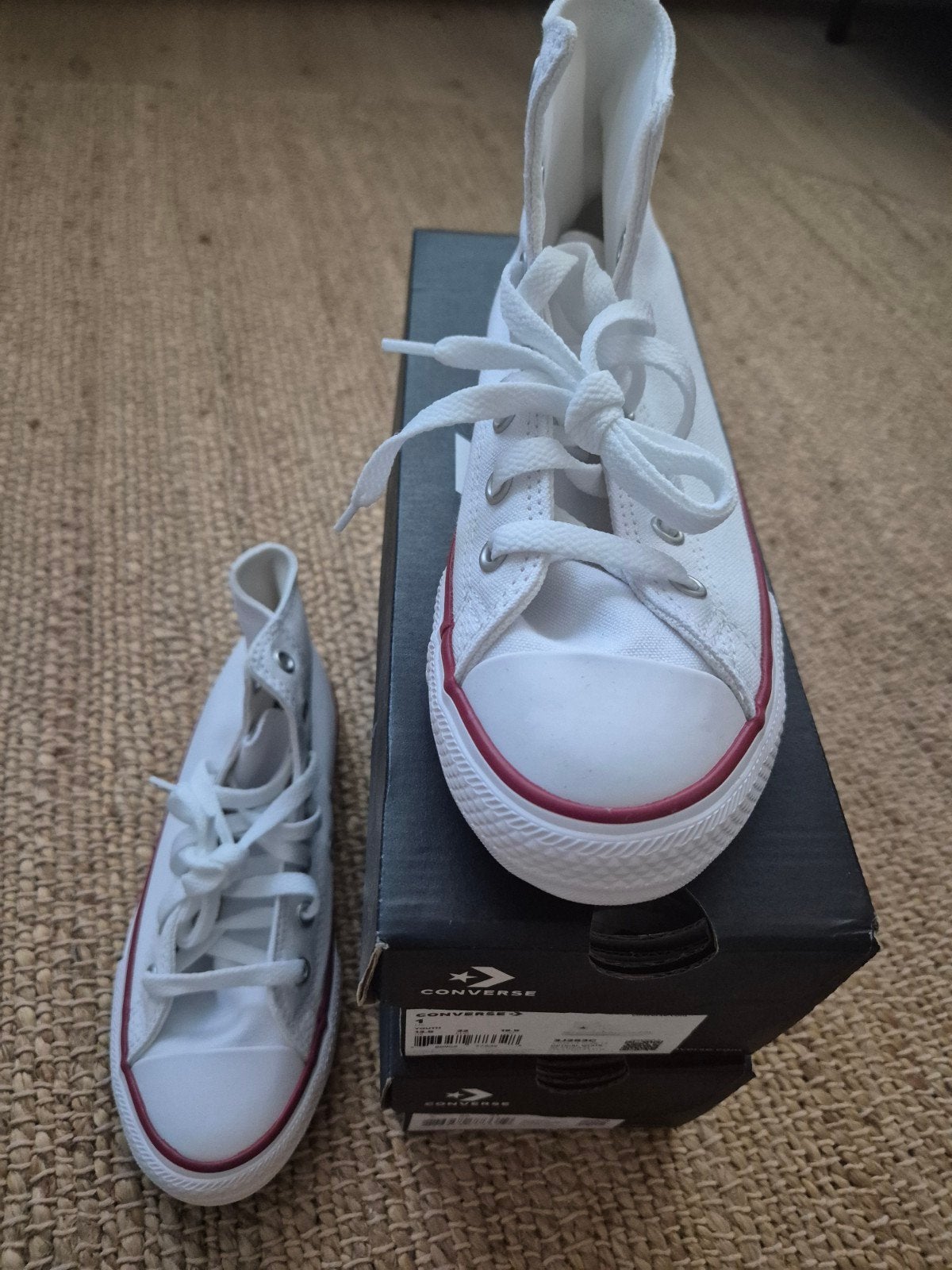 2 paar Converse All Stars - Nieuw! Maat 32 en 34, Converse, Jongen of Meisje, Schoenen, Nieuw