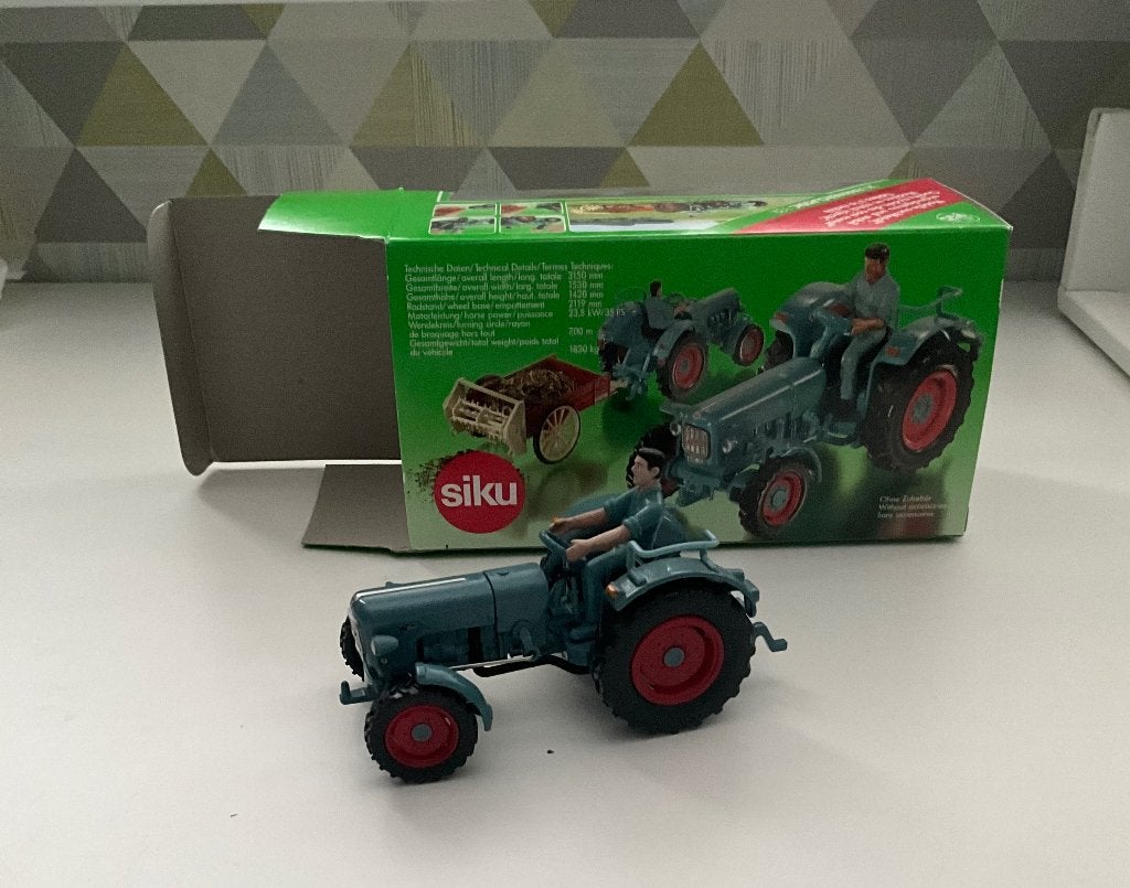 Eicher koningstijger doos 3473, Hobby en Vrije tijd, Verzenden, Zo goed als nieuw, Tractor of Landbouw, SIKU