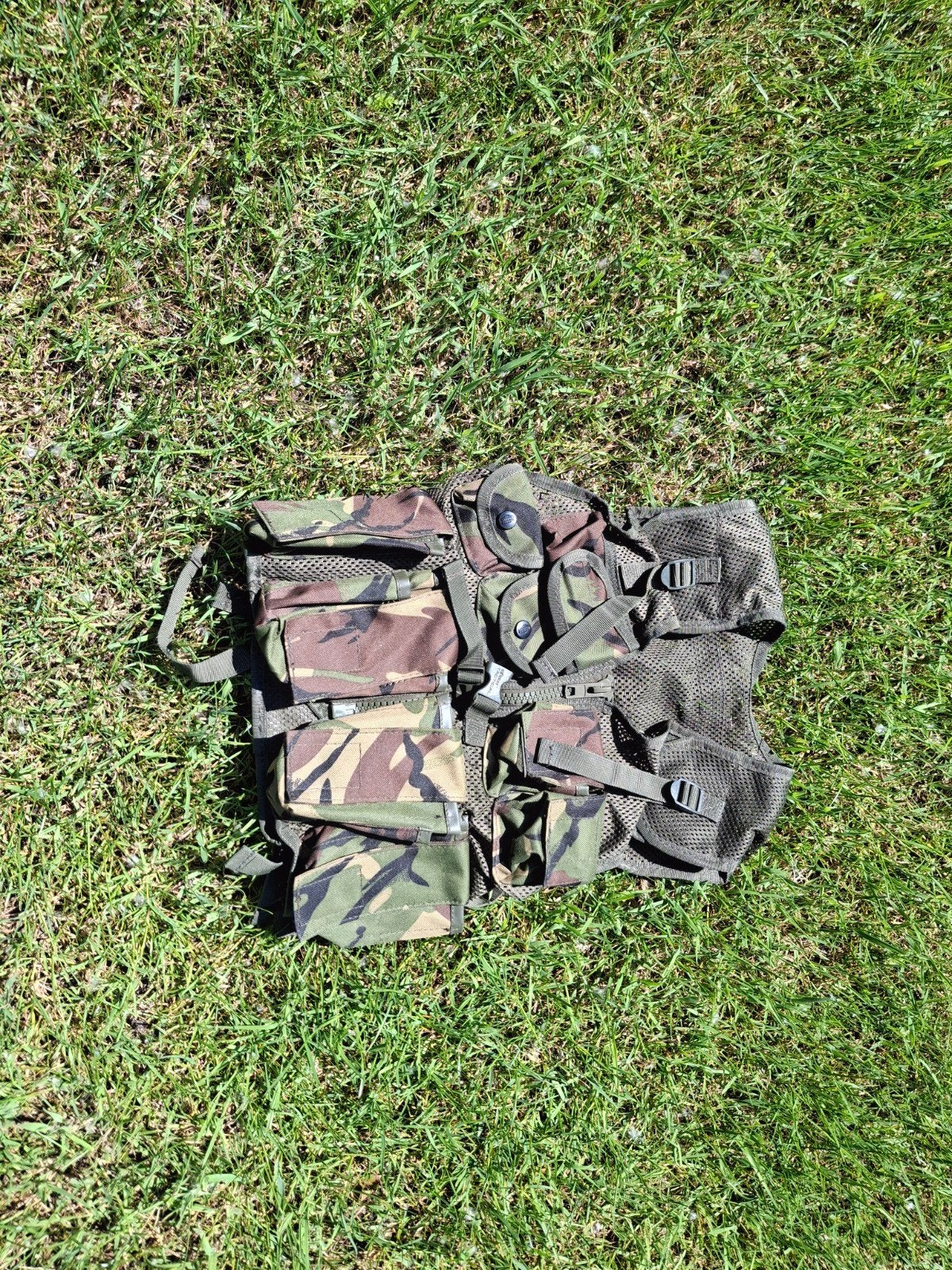 Camouflage Vesten met veel opbergzakjes (voor kinderen), Ophalen, Landmacht, Overige gebieden, Kleding of Schoenen