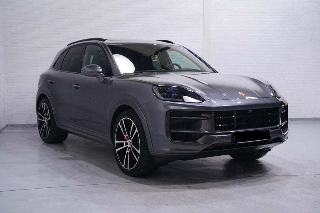 Porsche Cayenne 4.0 V8 S ex bpm. pano-dak soft-close sportui, Auto's, Porsche, Cayenne, 4000 cc, Leder, Bedrijf