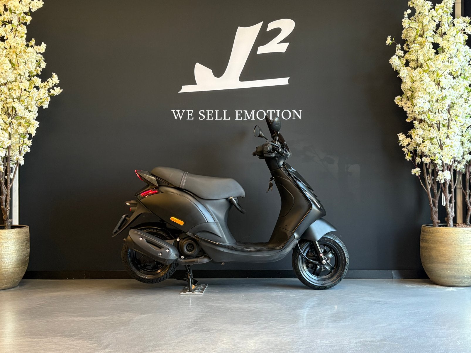 Piaggio Zip | Mat Zwart | Brom | 2024 | 4907 km | 1 eig, ., Maximaal 45 km/u, Zip, Ophalen of Verzenden