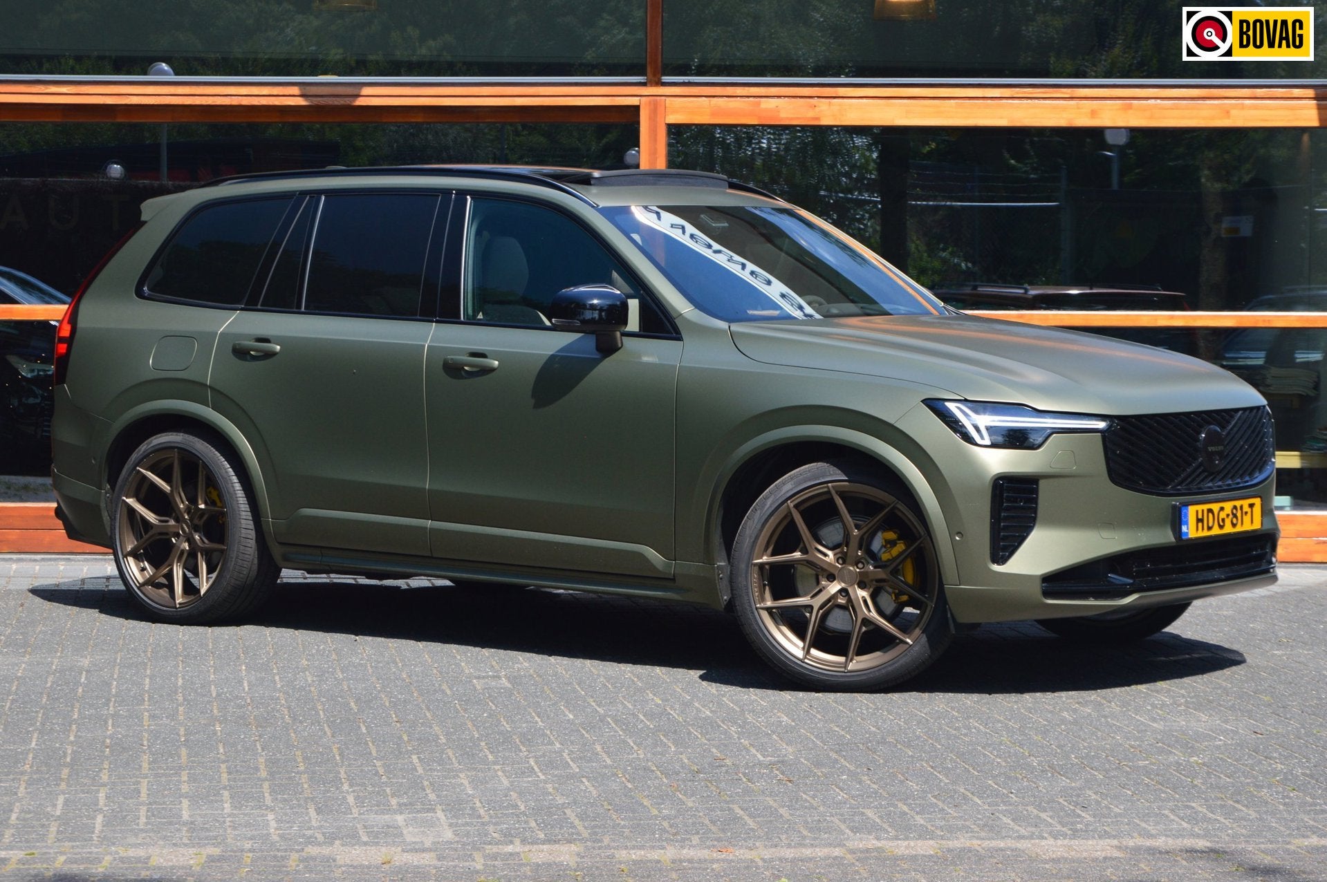 Volvo XC90 T8 Plug-in hybrid AWD Ultra Dark HEICO | Vossen V, Dealer onderhouden, Adaptive Cruise Control, Gebruikt, 4 cilinders
